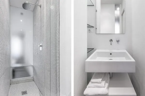 Luxury Apartments Porta Nuova Milan 0*,